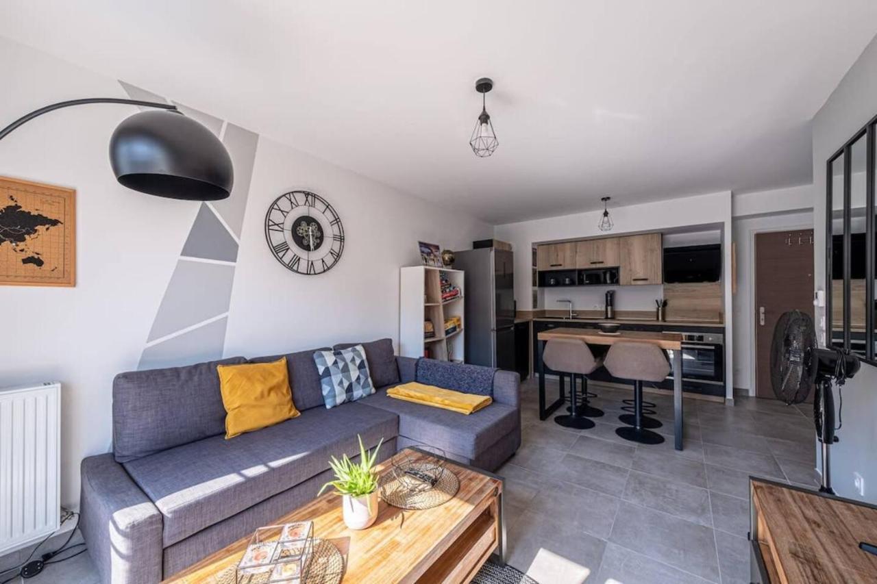 F2 Cozy Pour 4 Proche Disneyland - Fairytale Factory Villeneuve-Saint-Denis Exteriér fotografie